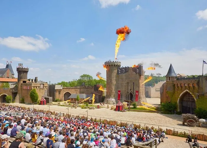 M.home Confort H004 2chbr/5pers キャンプ場